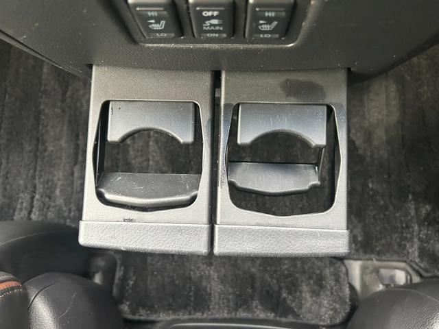 エルグランド ２５０ハイウェイスタープレミアム　スマートキー　ＥＴＣ　Ｂｌｕｅｔｏｏｔｈ　バックモニター　両側電動スライドドア　シートヒーター／クーラー　横滑り防止　サンシェード　フリップダウンモニター（31枚目）