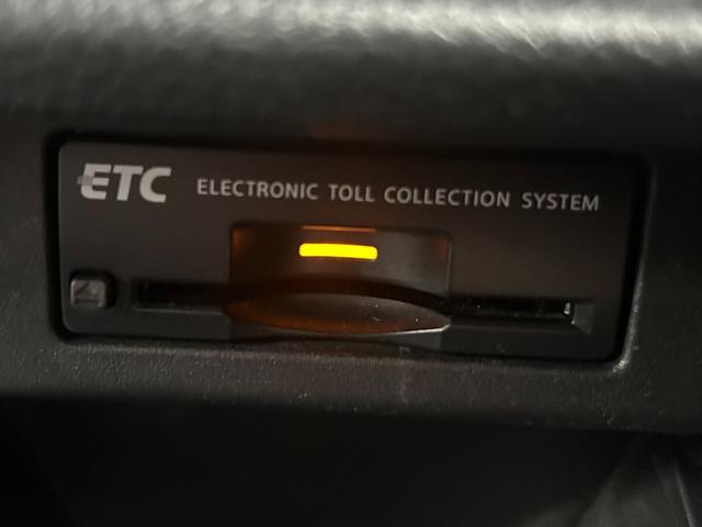 エルグランド ２５０ハイウェイスタープレミアム　スマートキー　ＥＴＣ　Ｂｌｕｅｔｏｏｔｈ　バックモニター　両側電動スライドドア　シートヒーター／クーラー　横滑り防止　サンシェード　フリップダウンモニター（34枚目）