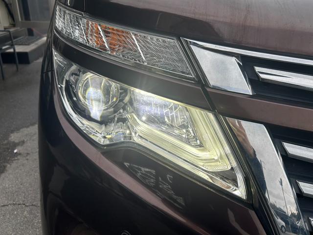 エルグランド ２５０ハイウェイスタープレミアム　スマートキー　ＥＴＣ　Ｂｌｕｅｔｏｏｔｈ　バックモニター　両側電動スライドドア　シートヒーター／クーラー　横滑り防止　サンシェード　フリップダウンモニター（41枚目）