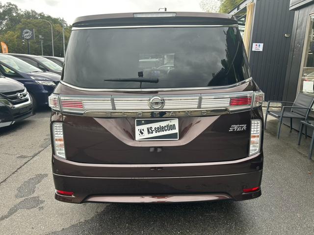 エルグランド ２５０ハイウェイスタープレミアム　スマートキー　ＥＴＣ　Ｂｌｕｅｔｏｏｔｈ　バックモニター　両側電動スライドドア　シートヒーター／クーラー　横滑り防止　サンシェード　フリップダウンモニター（48枚目）