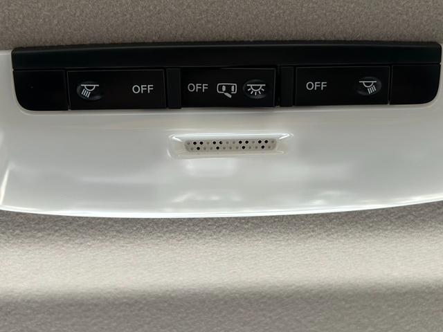 セレナ e-パワー ハイウェイスターV ETC バックカメラ ドラレコ レーダー探知機 両側電動スライドドア プッシュスタート クルーズコントロール ステアリングスイッチ シートヒーター スマートキー(39枚目)