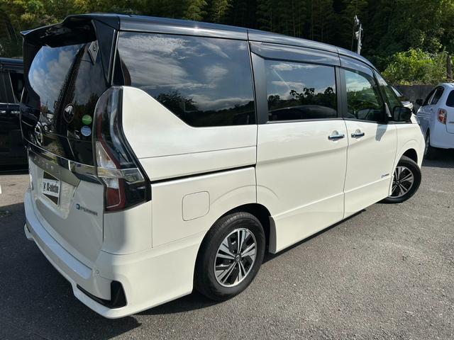 セレナ ｅ－パワー　ハイウェイスターＶ　ドライブレコーダー　Ｂｌｕｅｔｏｏｔｈオーディオ　ＥＴＣ　バックカメラ　両側電動スライドドア　ステアリングスイッチ　クルーズコントロール　スマートキー（3枚目）