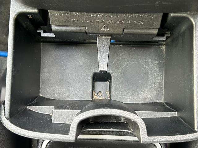 セレナ ｅ－パワー　ハイウェイスターＶ　ドライブレコーダー　Ｂｌｕｅｔｏｏｔｈオーディオ　ＥＴＣ　バックカメラ　両側電動スライドドア　ステアリングスイッチ　クルーズコントロール　スマートキー（32枚目）