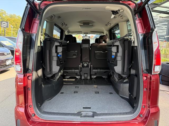 セレナ ハイウェイスター　Ｖセレクション　ＥＴＣ　スマートキー　アラウンドビューモニター　パーキングアシスト　フリップダウンモニター　両側電動スライドドア　デジタルインナーミラー　ドライブレコーダー（14枚目）