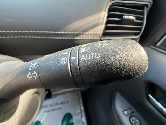 セレナ ハイウェイスター　Ｖセレクション　ＥＴＣ　スマートキー　アラウンドビューモニター　パーキングアシスト　フリップダウンモニター　両側電動スライドドア　デジタルインナーミラー　ドライブレコーダー（17枚目）