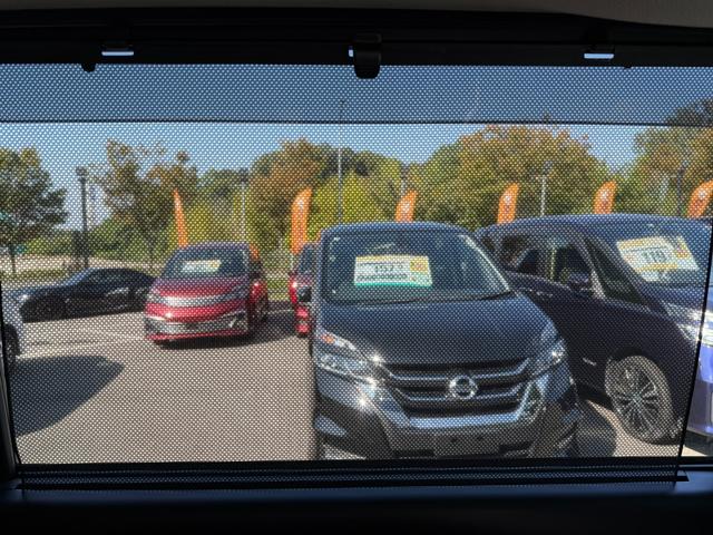 セレナ ハイウェイスター　Ｖセレクション　スマートキー　両側電動スライドドア　バックモニター　Ｂｌｕｅｔｏｏｔｈ　サンシェード　フリップダウンモニター　ドライブレコーダー　タイヤサイズ１９５／６０Ｒ１６（31枚目）