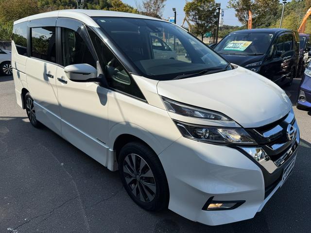 セレナ ハイウェイスター　Ｖセレクション　スマートキー　両側電動スライドドア　バックモニター　Ｂｌｕｅｔｏｏｔｈ　サンシェード　フリップダウンモニター　ドライブレコーダー　タイヤサイズ１９５／６０Ｒ１６（39枚目）