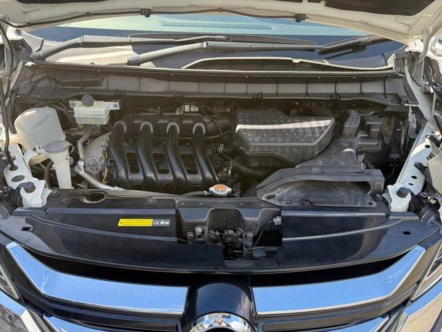 セレナ ハイウェイスター　ＥＴＣ　スマートキー　アラウンドビューモニター　デジタルインナーミラー　フリップダウンモニター　両側電動スライドドア　ドライブレコーダー　サンシェード（52枚目）