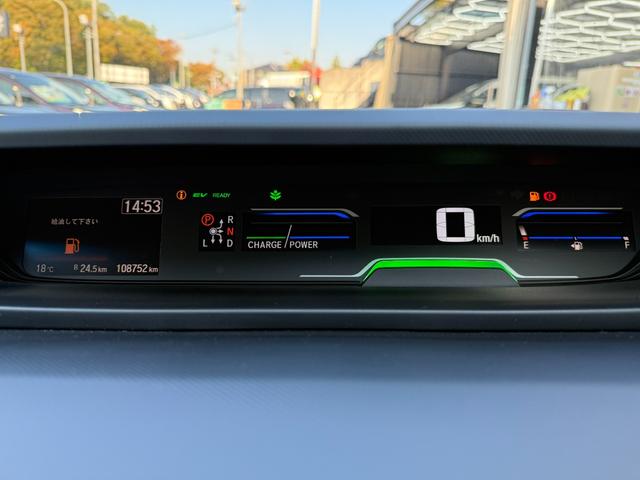フリード+ハイブリッド ハイブリッドG・ホンダセンシング ETC スマートキー 両側電動スライドドア 横滑り防止 車両接近通報 コーナーセンサー Bluetooth バックモニター ドライブレコーダー(17枚目)