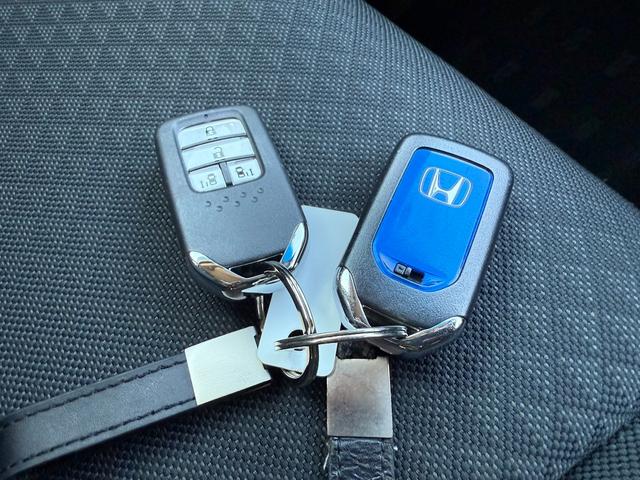 フリード+ハイブリッド ハイブリッドG・ホンダセンシング ETC スマートキー 両側電動スライドドア 横滑り防止 車両接近通報 コーナーセンサー Bluetooth バックモニター ドライブレコーダー(30枚目)