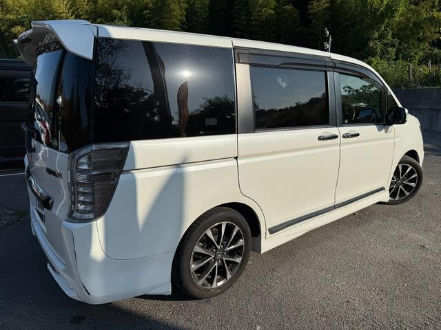 ステップワゴンスパーダ Z クールスピリット ETC スマートキー 両側電動スライドドア サンシェード バックモニター Bluetooth オートライト 横滑り防止 タイヤサイズ205/55R17(3枚目)