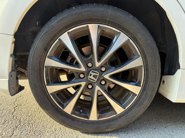 ステップワゴンスパーダ Z クールスピリット ETC スマートキー 両側電動スライドドア サンシェード バックモニター Bluetooth オートライト 横滑り防止 タイヤサイズ205/55R17(48枚目)