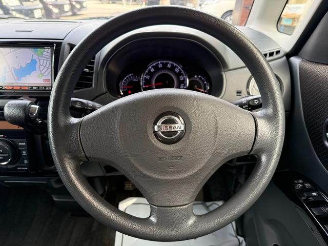 ルークス ハイウェイスター　スマートキー　オートライト　片側電動スライドドア　純正ステアリング　オートエアコン　プッシュスタート　タイヤサイズ１６５／５５Ｒ１４（15枚目）