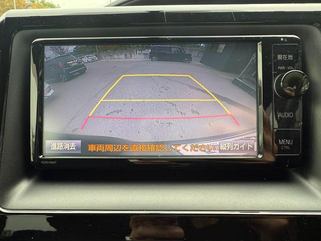 ヴォクシー ZS スマートキー ETC Bluetooth バックモニター 電動スライドドアボタン 横滑り防止 ECOモード サンシェード オートエアコン オートライト 純正ステアリング(21枚目)