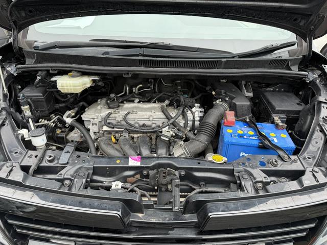 ヴォクシー ZS スマートキー ETC Bluetooth バックモニター 電動スライドドアボタン 横滑り防止 ECOモード サンシェード オートエアコン オートライト 純正ステアリング(48枚目)