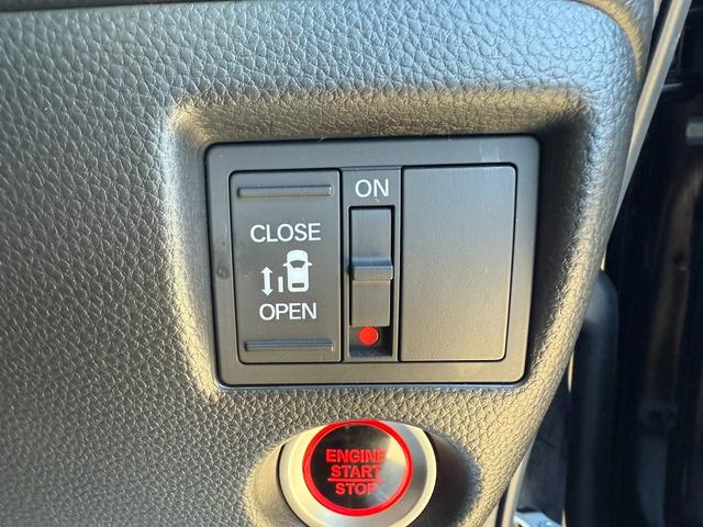 N-BOXカスタム G・Lホンダセンシング Bluetooth バックカメラモニター クルーズコントロール ステアリングスイッチ プッシュスタートボタン ETC サンシェード スマートキー オートエアコン(25枚目)