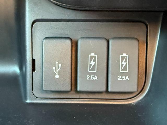 N-BOXカスタム G・Lホンダセンシング Bluetooth バックカメラモニター クルーズコントロール ステアリングスイッチ プッシュスタートボタン ETC サンシェード スマートキー オートエアコン(28枚目)