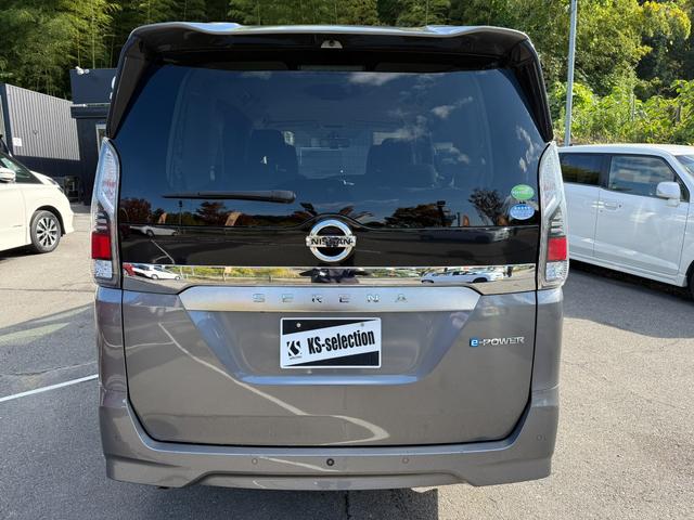 セレナ ｅ－パワー　ＸＶ　スマートキー　Ｂｌｕｅｔｏｏｔｈ　バックモニター　アラウンドビューモニター　両側電動スライドドア　ＥＴＣ　デジタルインナーミラー　サンシェード　ドライブレコーダー　オートライト（5枚目）