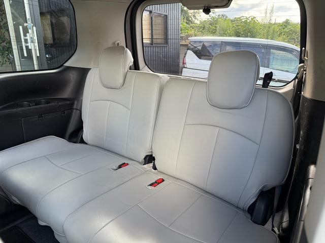 セレナ ｅ－パワー　ＸＶ　Ｒ２年セレナｅ－ＰＯＷＥＲ　ＸＶ　スマートキー　ＥＴＣ　Ｂｌｕｅｔｏｏｔｈ　アラウンドビューモニター　バックモニター　両側電動スライドドア　サンシェード　オートライト　オートエアコン　純正ステアリング（12枚目）