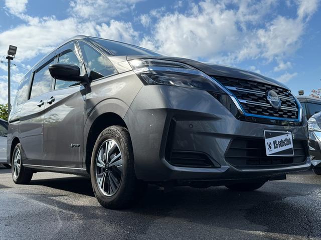 セレナ ｅ－パワー　ＸＶ　Ｒ２年セレナｅ－ＰＯＷＥＲ　ＸＶ　スマートキー　ＥＴＣ　Ｂｌｕｅｔｏｏｔｈ　アラウンドビューモニター　バックモニター　両側電動スライドドア　サンシェード　オートライト　オートエアコン　純正ステアリング（39枚目）