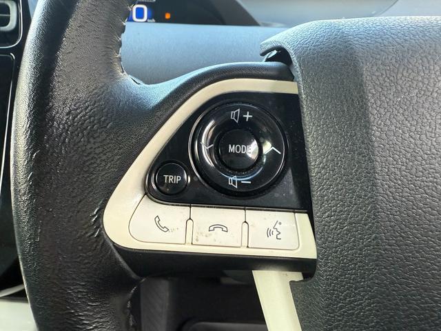 プリウス Ｓツーリングセレクション　Ｈ２８年　ツーリングセレクション　ＥＴＣ　スマートキー　横滑り防止　車両接近通報　ドライブモード　ＥＶモード　Ｂｌｕｅｔｏｏｔｈ　バックモニター　プッシュスタート　オートライト（22枚目）