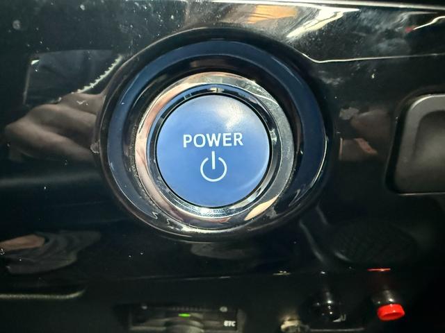 プリウス Ｓツーリングセレクション　Ｈ２８年　ツーリングセレクション　ＥＴＣ　スマートキー　横滑り防止　車両接近通報　ドライブモード　ＥＶモード　Ｂｌｕｅｔｏｏｔｈ　バックモニター　プッシュスタート　オートライト（24枚目）