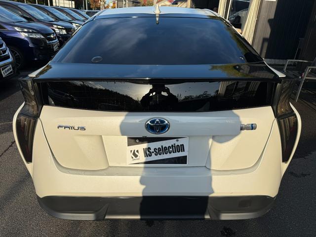 プリウス Ｓツーリングセレクション　Ｈ２８年　ツーリングセレクション　ＥＴＣ　スマートキー　横滑り防止　車両接近通報　ドライブモード　ＥＶモード　Ｂｌｕｅｔｏｏｔｈ　バックモニター　プッシュスタート　オートライト（39枚目）