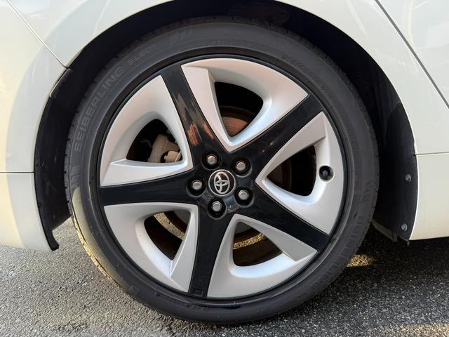 プリウス Ｓツーリングセレクション　Ｈ２８年　ツーリングセレクション　ＥＴＣ　スマートキー　横滑り防止　車両接近通報　ドライブモード　ＥＶモード　Ｂｌｕｅｔｏｏｔｈ　バックモニター　プッシュスタート　オートライト（46枚目）