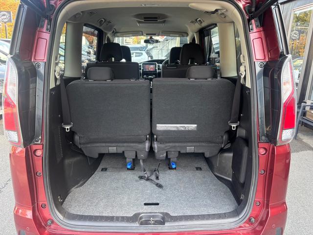 セレナ ハイウェイスターG プロパイロットエディション フリップダウンモニター ETC バックカメラ パワーウィンドウ 横滑り防止 衝突被害軽減ブレーキ オートライト オートエアコン サンシェード スマートキー 後席オートエアコン(13枚目)