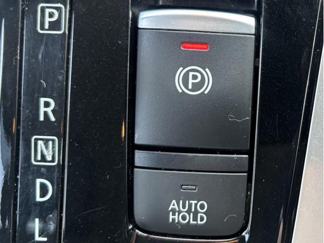 セレナ ハイウェイスターG プロパイロットエディション フリップダウンモニター ETC バックカメラ パワーウィンドウ 横滑り防止 衝突被害軽減ブレーキ オートライト オートエアコン サンシェード スマートキー 後席オートエアコン(24枚目)