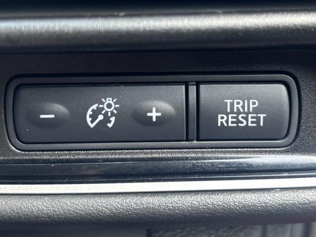 セレナ ハイウェイスターG プロパイロットエディション フリップダウンモニター ETC バックカメラ パワーウィンドウ 横滑り防止 衝突被害軽減ブレーキ オートライト オートエアコン サンシェード スマートキー 後席オートエアコン(26枚目)