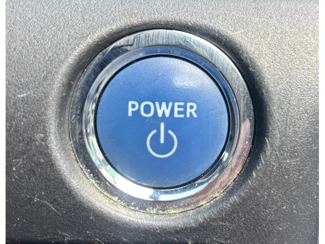 エスクァイア ハイブリッドGi ブラックテーラード Bluetooth ETC フリップダウンモニター バックカメラ クルーズコントロール 両側電動スライドドア プッシュスタート サンシェード オートエアコン オートライト スマートキー(27枚目)