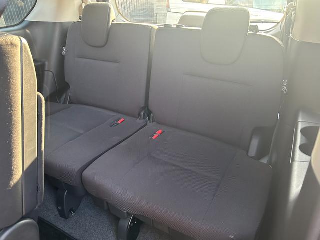 セレナ G Bluetooth ETC バックカメラ ステアリングスイッチ クルーズコントロール 横滑り防止 衝突被害軽減ブレーキ ドライブレコーダー プッシュスタート オートライト オートエアコン スマートキー(12枚目)