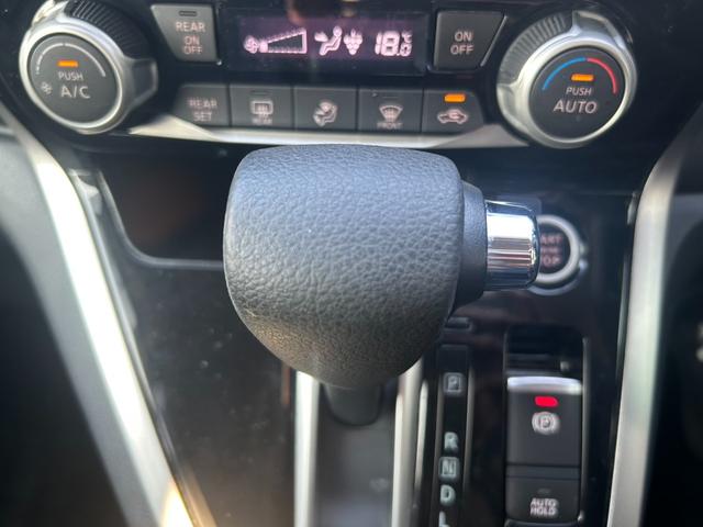 セレナ G Bluetooth ETC バックカメラ ステアリングスイッチ クルーズコントロール 横滑り防止 衝突被害軽減ブレーキ ドライブレコーダー プッシュスタート オートライト オートエアコン スマートキー(23枚目)