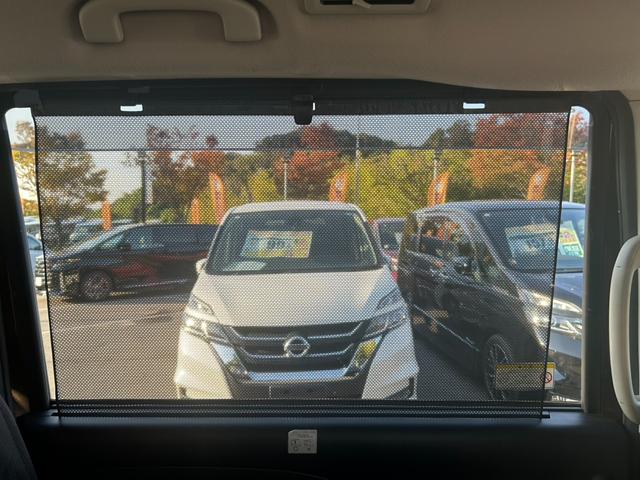 セレナ G Bluetooth ETC バックカメラ ステアリングスイッチ クルーズコントロール 横滑り防止 衝突被害軽減ブレーキ ドライブレコーダー プッシュスタート オートライト オートエアコン スマートキー(36枚目)