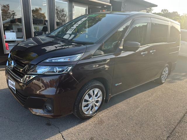 セレナ G Bluetooth ETC バックカメラ ステアリングスイッチ クルーズコントロール 横滑り防止 衝突被害軽減ブレーキ ドライブレコーダー プッシュスタート オートライト オートエアコン スマートキー(44枚目)