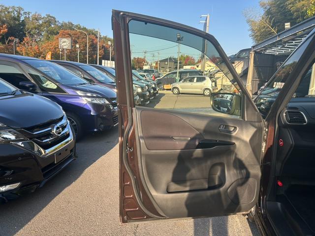 セレナ G Bluetooth ETC バックカメラ ステアリングスイッチ クルーズコントロール 横滑り防止 衝突被害軽減ブレーキ ドライブレコーダー プッシュスタート オートライト オートエアコン スマートキー(56枚目)