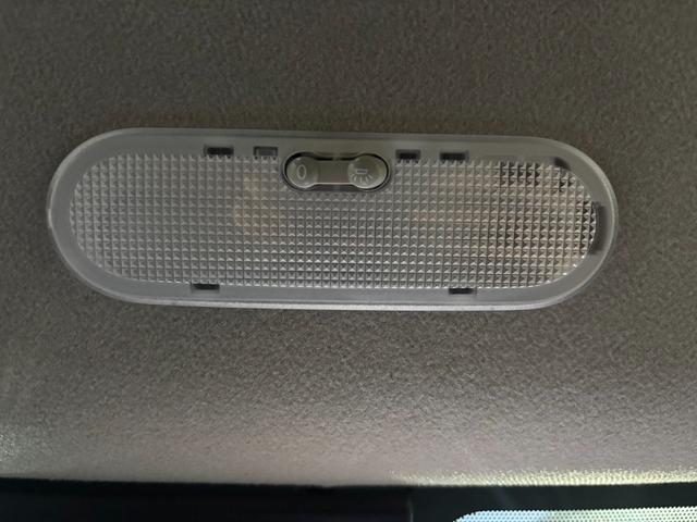 ノート e-パワー メダリスト Bluetooth 全方位カメラ 横滑り防止 レーンキープアシスト 衝突被害軽減ブレーキ オートエアコン オートライト クルーズコントロール ステアリングスイッチ プッシュスタート スマートキー(29枚目)