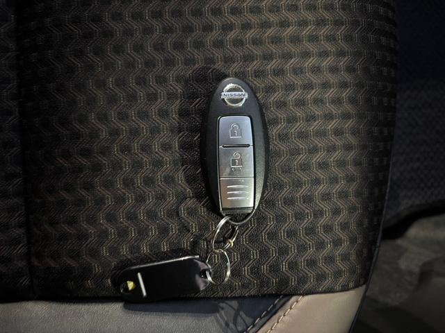 ノート e-パワー メダリスト Bluetooth 全方位カメラ 横滑り防止 レーンキープアシスト 衝突被害軽減ブレーキ オートエアコン オートライト クルーズコントロール ステアリングスイッチ プッシュスタート スマートキー(31枚目)