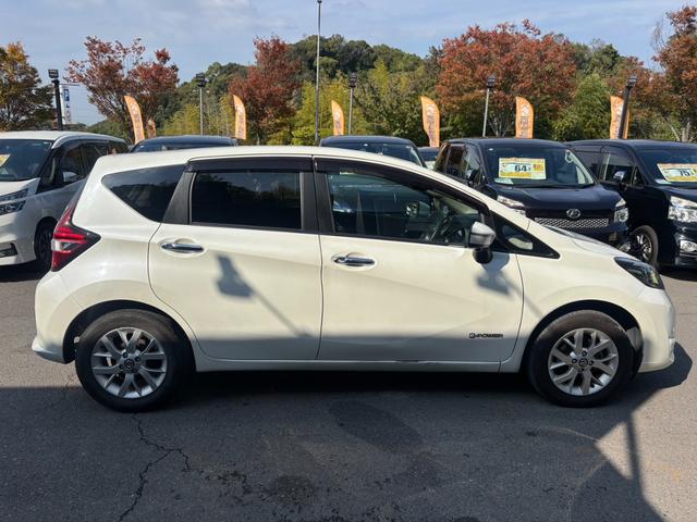 ノート e-パワー X Vセレクション ドライブレコーダー Bluetooth ETC 全方位カメラ ミラーモニター パワーウィンドウ 横滑り防止 レーンキープアシスト 衝突被害軽減ブレーキ プッシュスタート オートエアコン オートライト(5枚目)