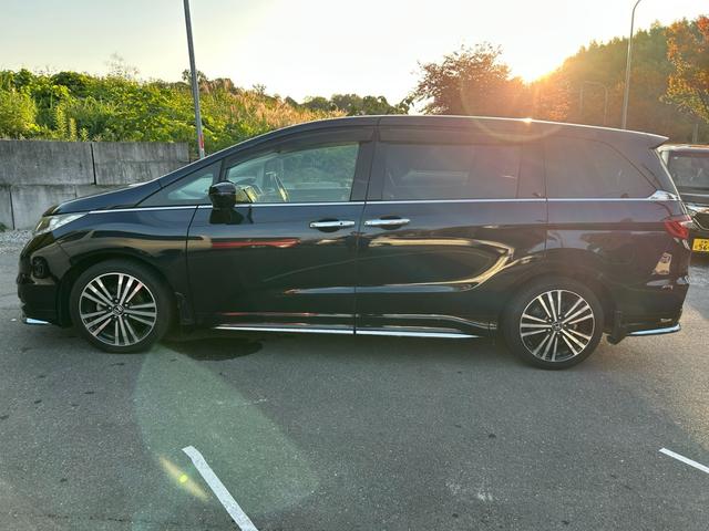 オデッセイ アブソルート・ＥＸ　両側電動スライドドア　オートライト　オートエアコン　全方位カメラ　障害物センサー　レーンアシスト　衝突軽減ブレーキ　ＥＴＣ　プッシュスタート　パワーウィンドウ（6枚目）