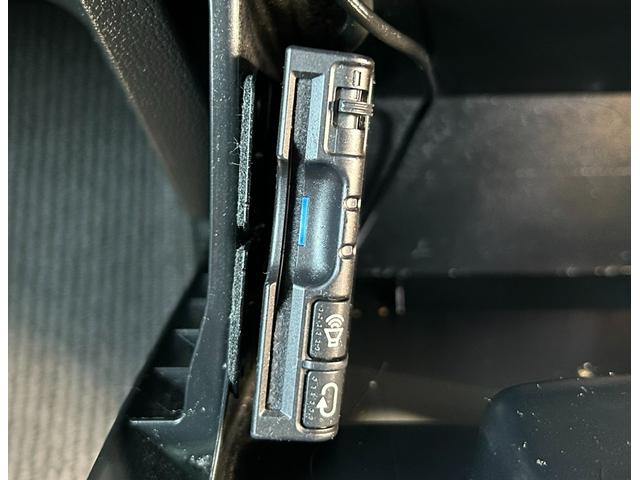 N-BOXカスタム G ターボSSパッケージ 両側電動スライド オートライト オートエアコン パワーウィンドウ バックカメラ ETC プッシュスタート スマートキー(29枚目)