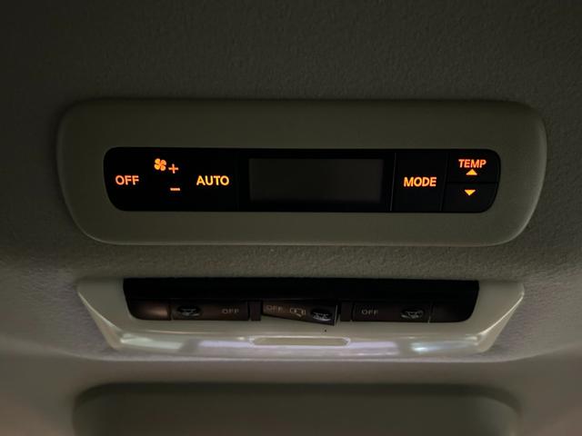 セレナ e-パワー ハイウェイスターV 両側電動スライドドア オートエアコン オートライト Bluetooth 全方位カメラ プッシュスタート ハンドルヒーター パワーウィンドウ 衝突軽減ブレーキ(32枚目)