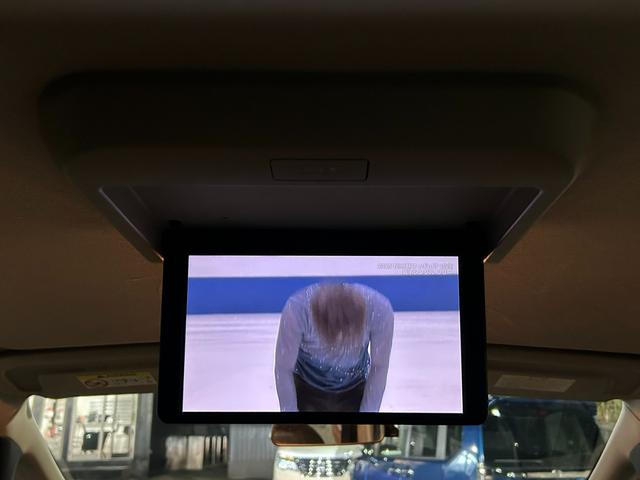 セレナ e-パワー ハイウェイスターV 両側電動スライドドア オートエアコン オートライト Bluetooth 全方位カメラ プッシュスタート ハンドルヒーター パワーウィンドウ 衝突軽減ブレーキ(33枚目)