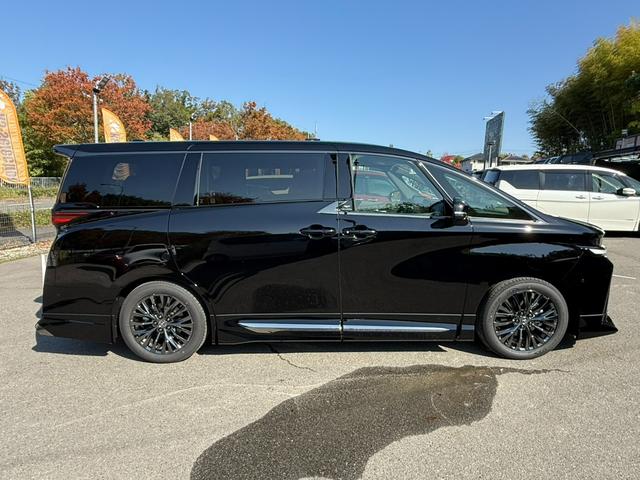 ヴェルファイアハイブリッド Z プレミア(4枚目)