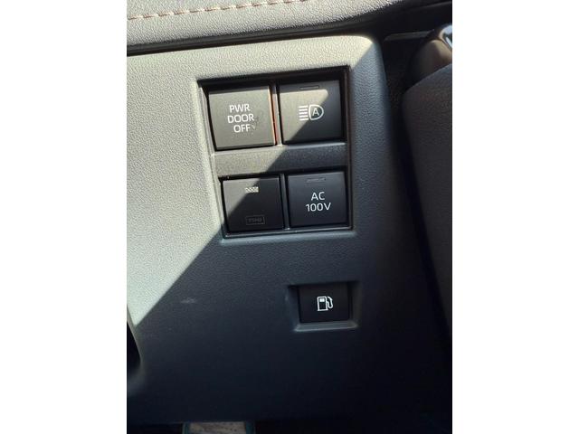 ヴェルファイアハイブリッド Z プレミア(18枚目)