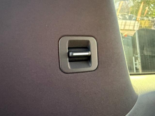 ヴェルファイアハイブリッド Z プレミア(31枚目)