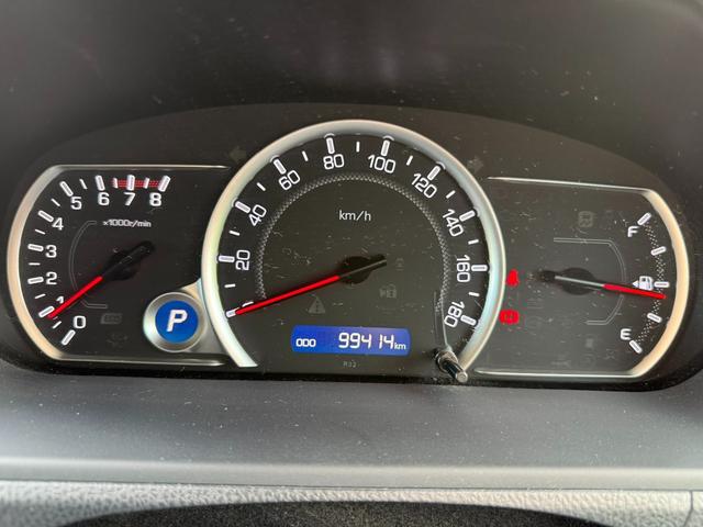 ヴォクシー ZS 煌 Bluetooth ETC スマートキー バックカメラ 両側電動スライドドア 横滑り防止 サンシェード プッシュスタート オートライト 純正ステアリング(18枚目)