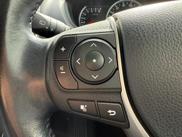 ヴォクシー ZS 煌 Bluetooth ETC スマートキー バックカメラ 両側電動スライドドア 横滑り防止 サンシェード プッシュスタート オートライト 純正ステアリング(24枚目)