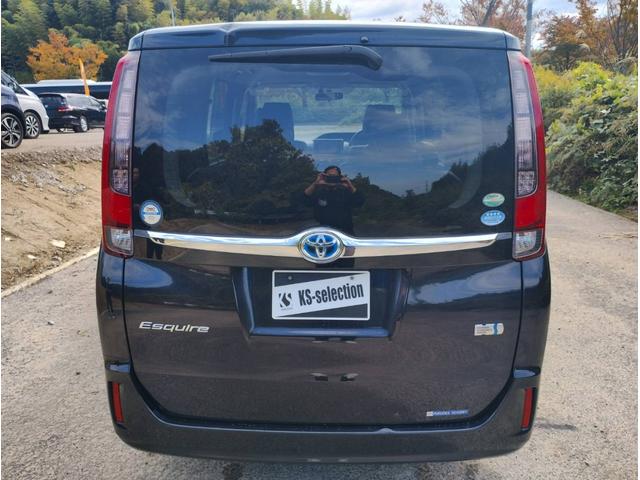 エスクァイア ハイブリッドGi ETC スマートキー Bluetooth 両側電動スライドドア 車両接近通報装置 バックモニター シートヒーター サンシェード フリップダウンモニター(5枚目)